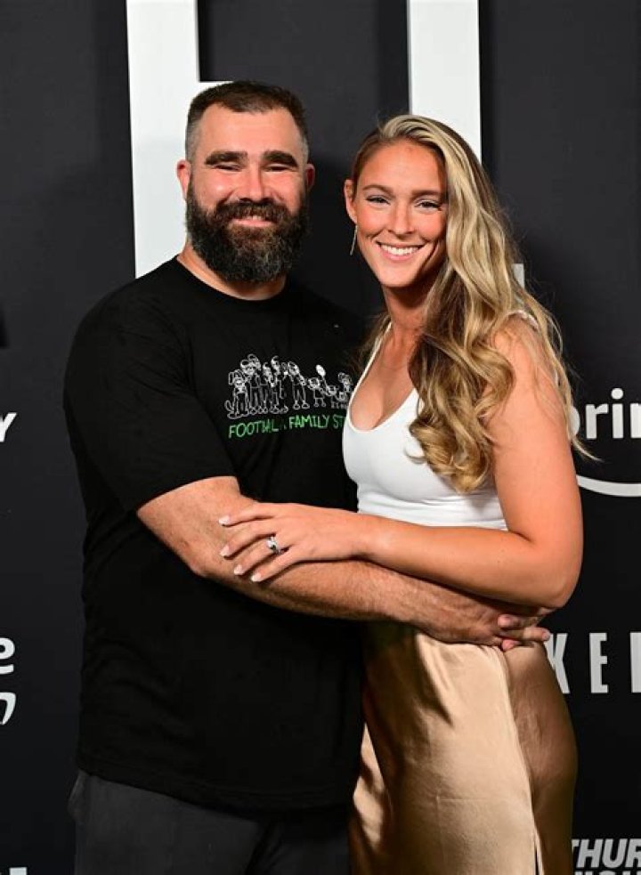 Adam Crabb is Married to his Wife: Kaitlyn Crabb