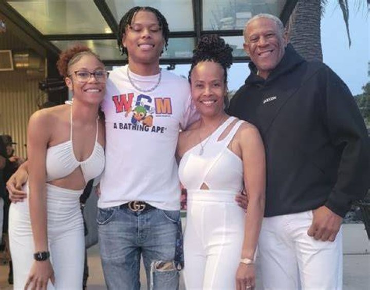 Jaylen Warren Parents: Father Derrick &amp; Mother Salaneta Warren